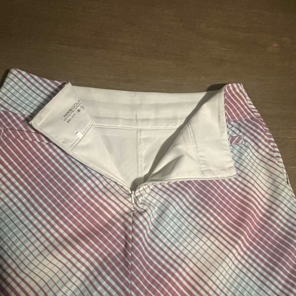 Women’s Nike Golf Skort size 12 - Picture 6 of 10